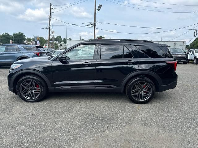 2026 Ford Explorer - $52,695