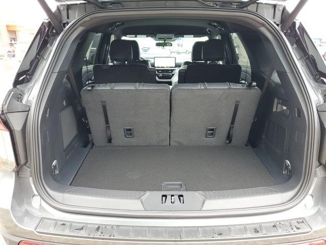 2027 Ford Explorer - $50,710
