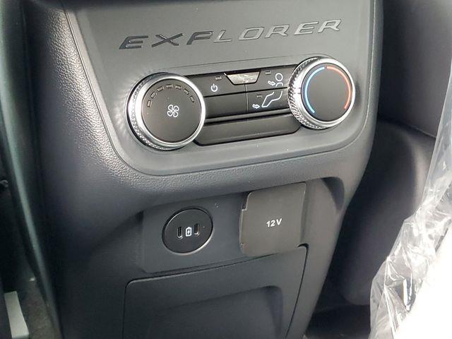 2027 Ford Explorer - $50,710