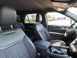 2025 Explorer Thumbnail 18