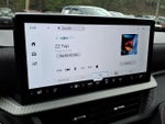 2025 Explorer Thumbnail 17