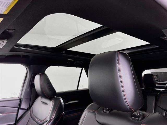 2025 Ford Explorer - $36,163