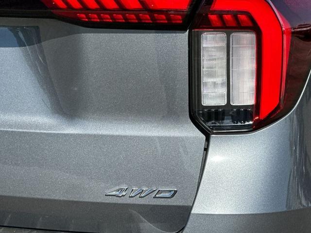 2025 Ford Explorer - $37,670