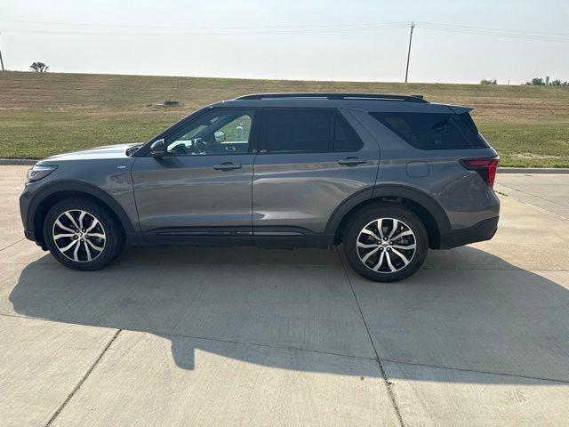 2025 Ford Explorer - $34,495