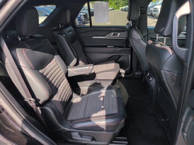 2025 Ford Explorer - $32,304