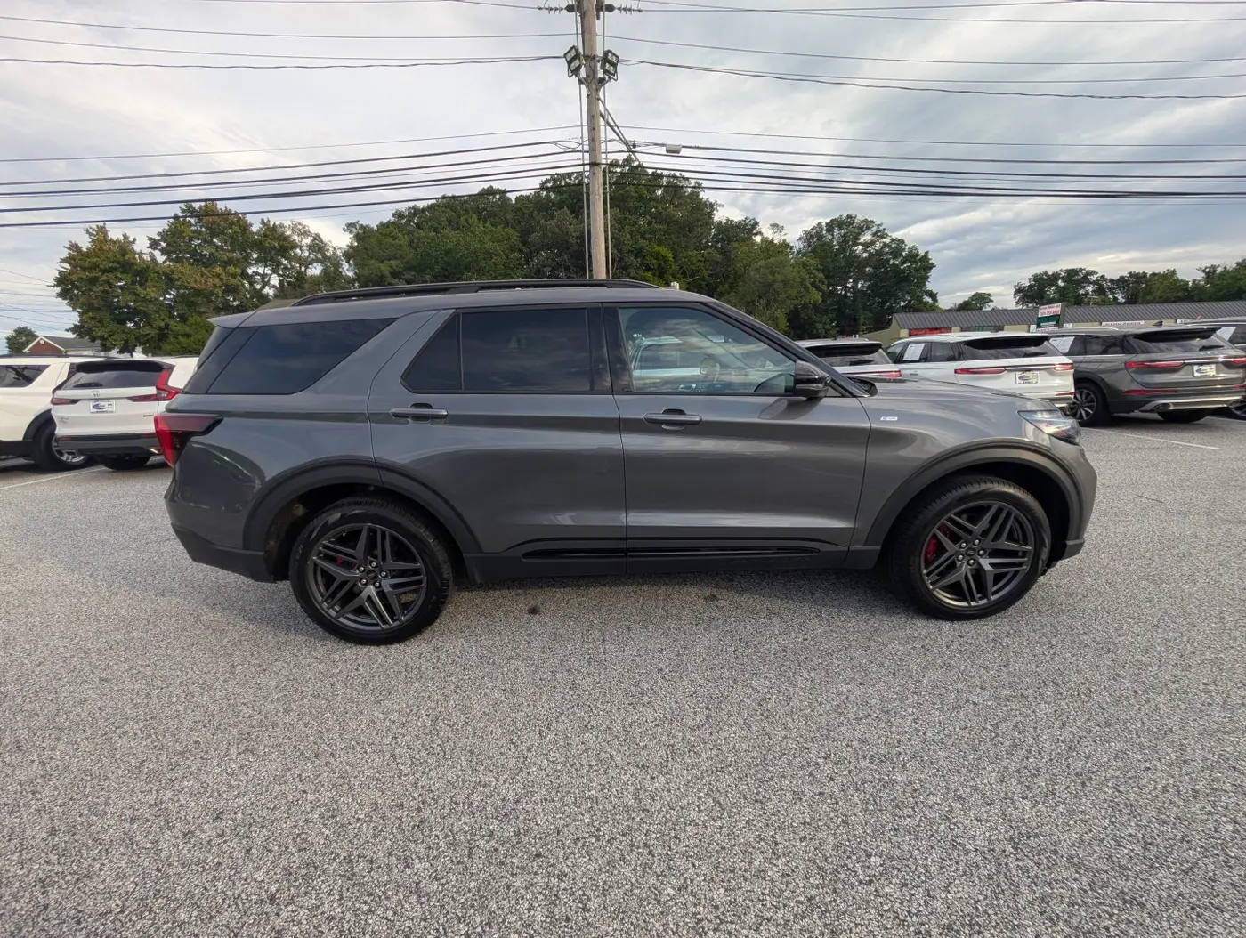 2025 Ford Explorer - $37,000