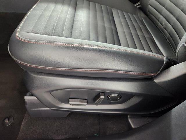 2026 Ford Explorer - $39,015
