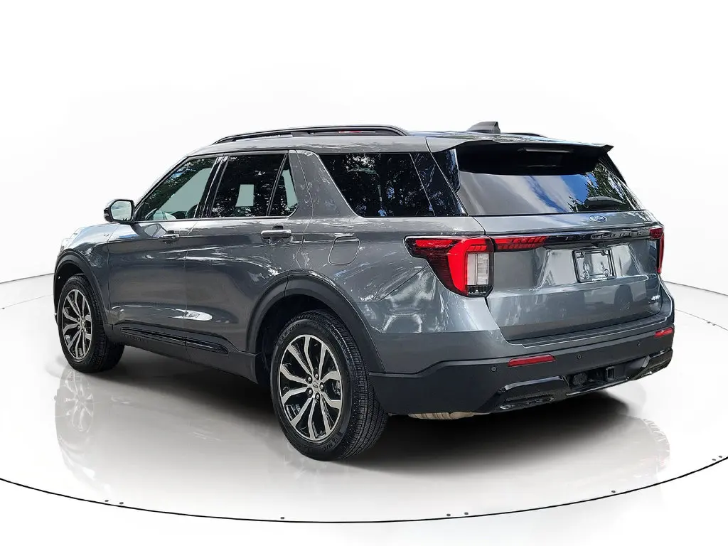 2026 Ford Explorer - $38,590