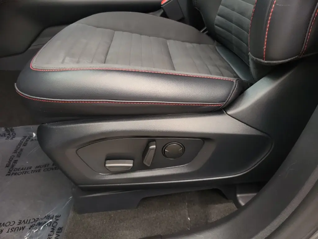 2026 Ford Explorer - $38,590