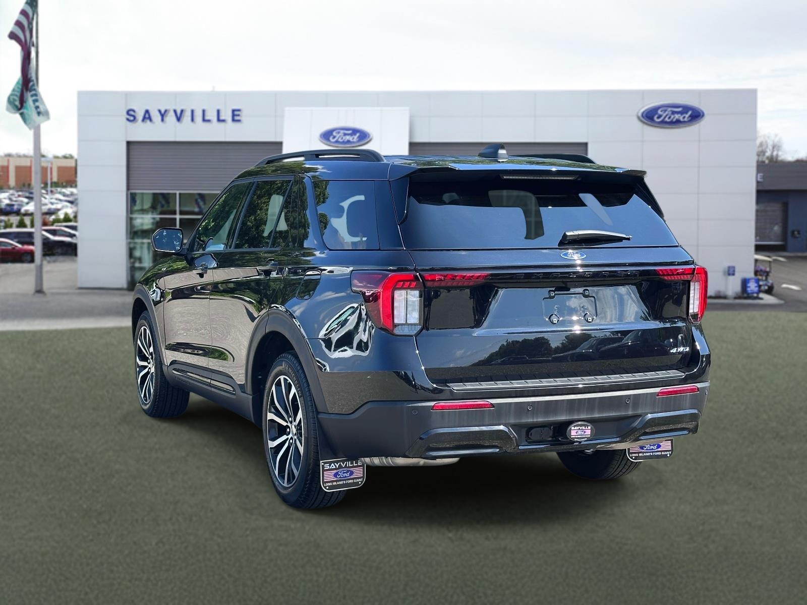 2026 Ford Explorer - $43,989
