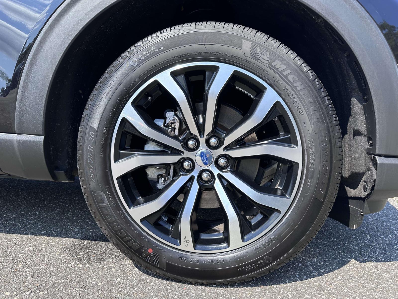 2026 Ford Explorer - $43,989