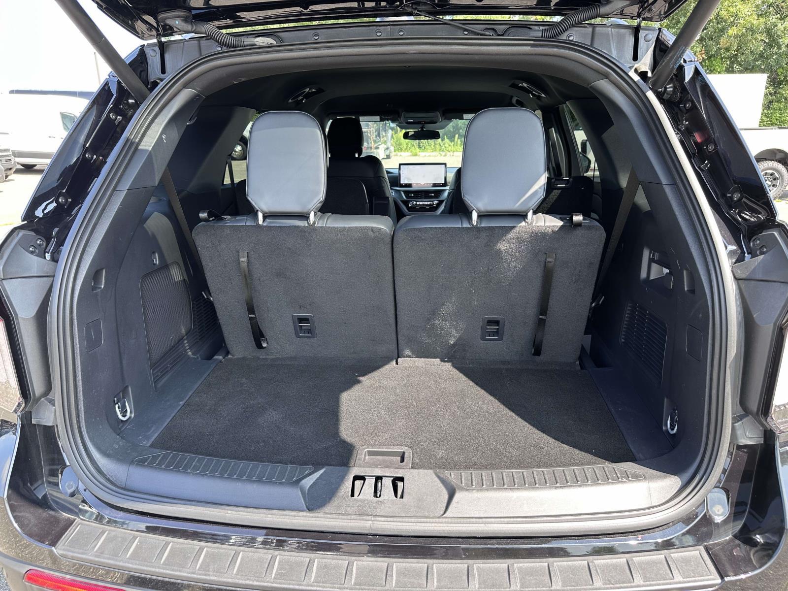2026 Ford Explorer - $43,989
