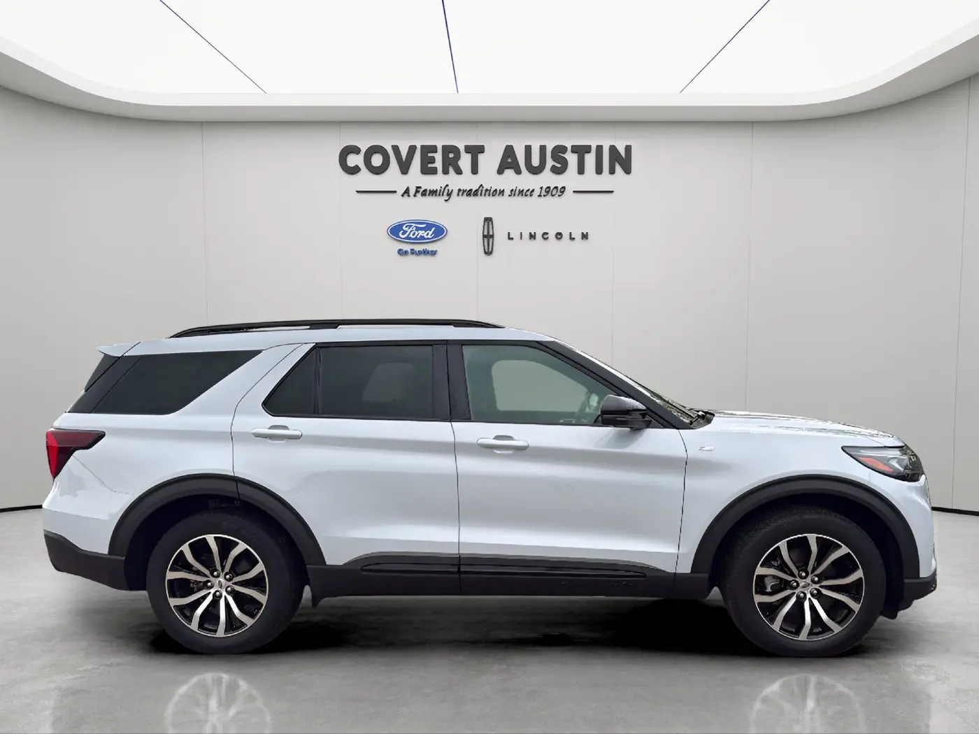 2026 Ford Explorer - $40,608