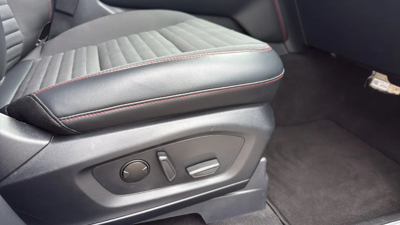 2026 Ford Explorer - $40,608