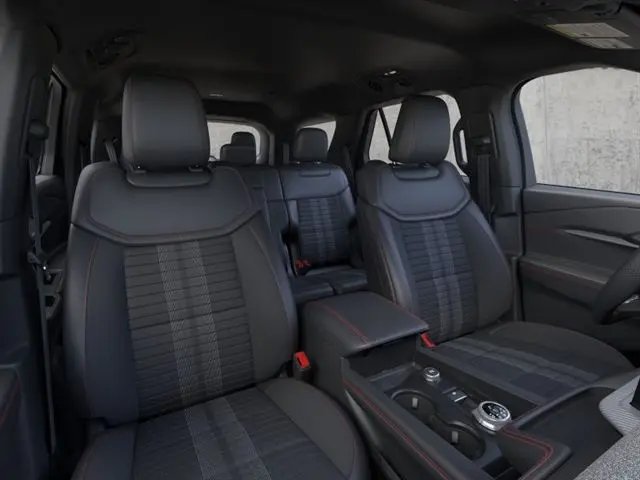 2026 Ford Explorer - $46,949