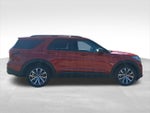 2025 Explorer Thumbnail 8