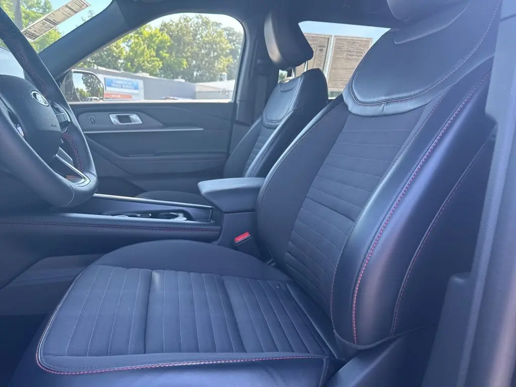 2025 Ford Explorer - $38,849
