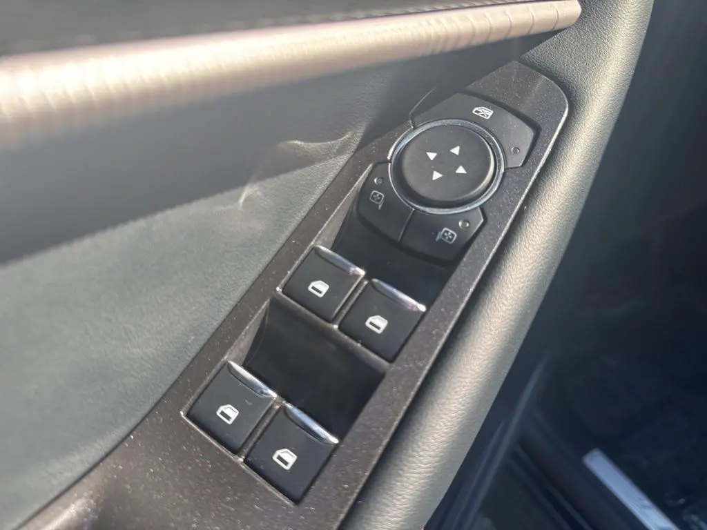 2025 Ford Explorer - $38,849