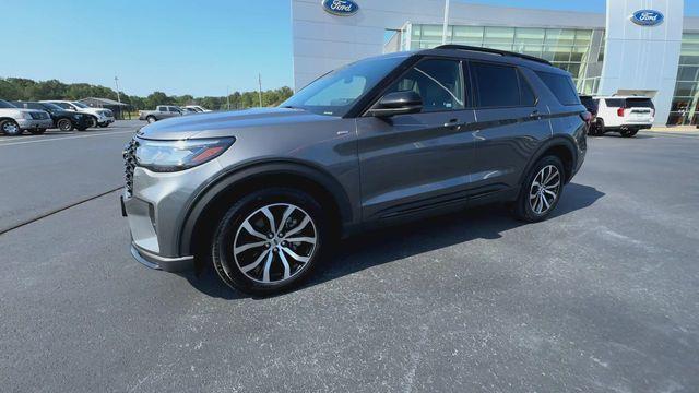 2025 Ford Explorer - $38,629