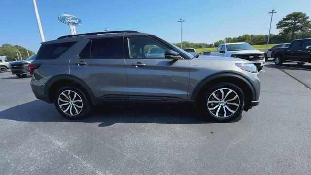 2025 Ford Explorer - $38,629