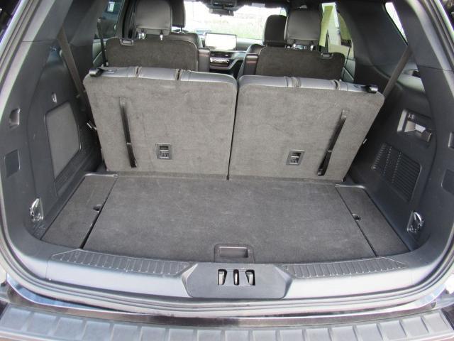 2025 Ford Explorer - $35,595