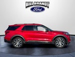 2025 Explorer Thumbnail 2