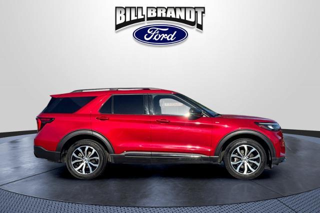 2025 Ford Explorer - $31,742