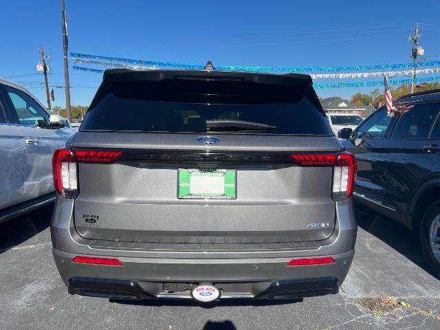 2025 Ford Explorer - $40,995