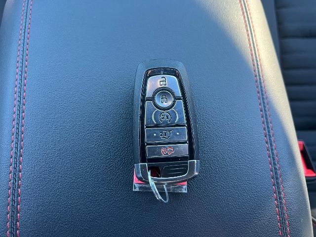 2025 Ford Explorer - $40,995