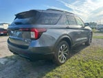 2025 Explorer Thumbnail 4