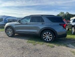2025 Explorer Thumbnail 11