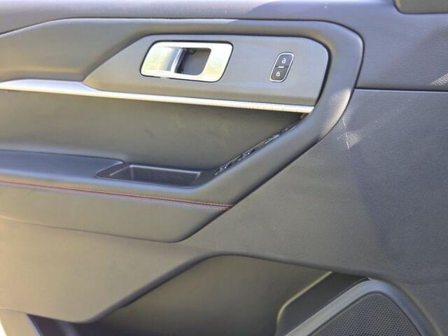 2025 Ford Explorer - $37,799