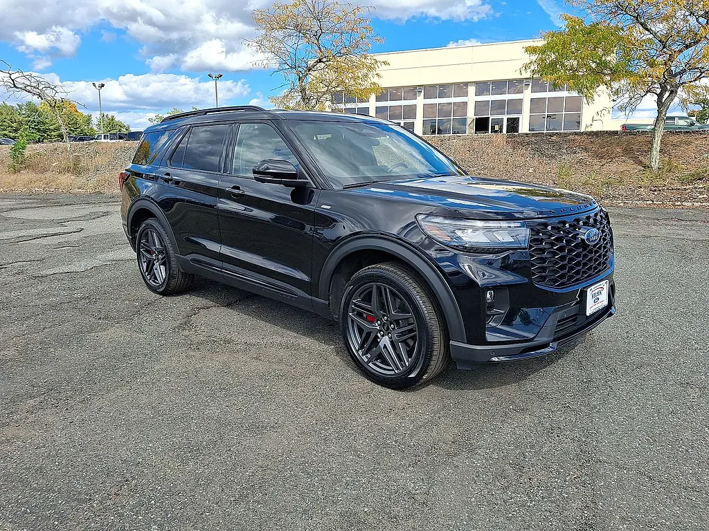 2025 Ford Explorer - $35,136