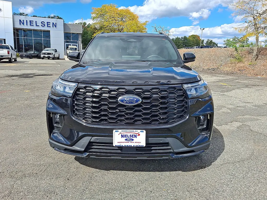 2025 Ford Explorer - $35,136