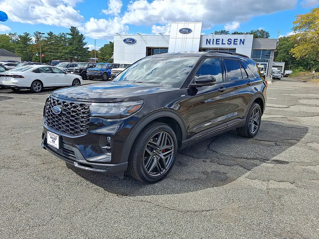 2025 Ford Explorer - $35,136