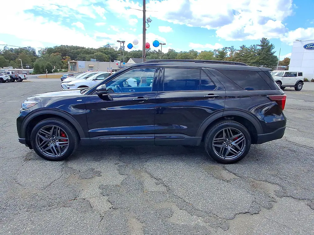 2025 Ford Explorer - $35,136