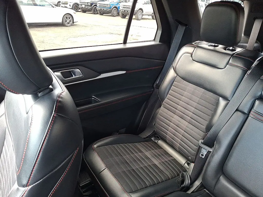 2025 Ford Explorer - $35,136
