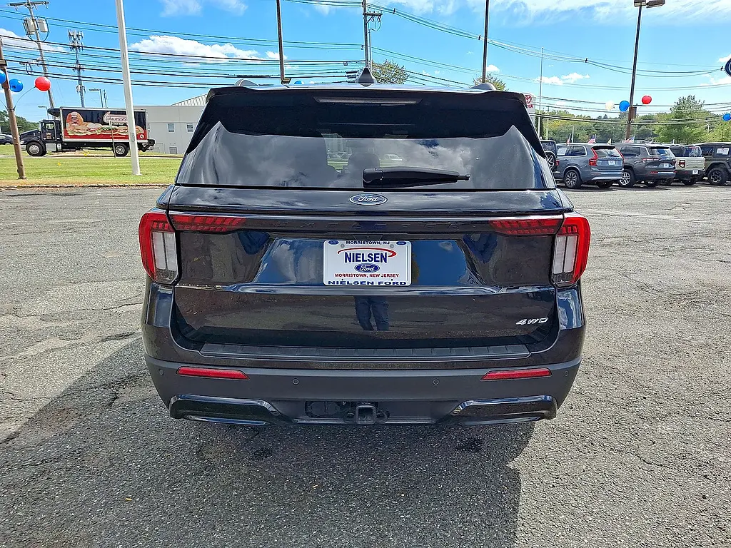 2025 Ford Explorer - $35,136