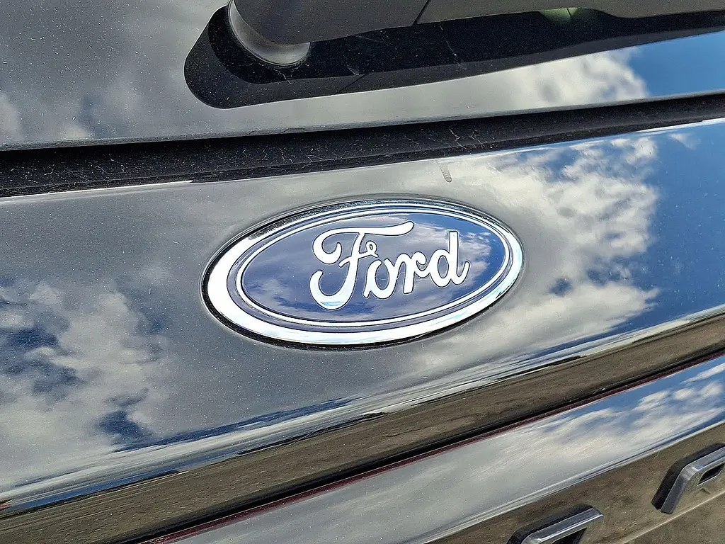 2025 Ford Explorer - $35,136