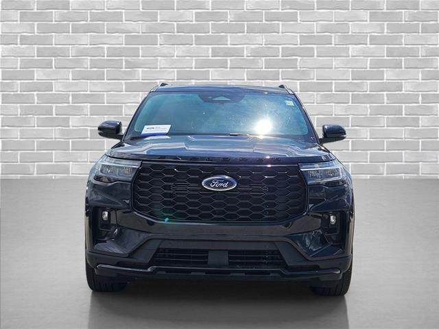 2025 Ford Explorer - $38,010