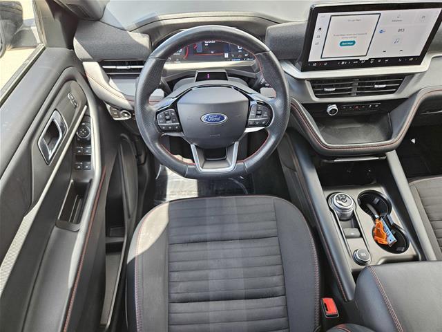 2025 Ford Explorer - $38,010