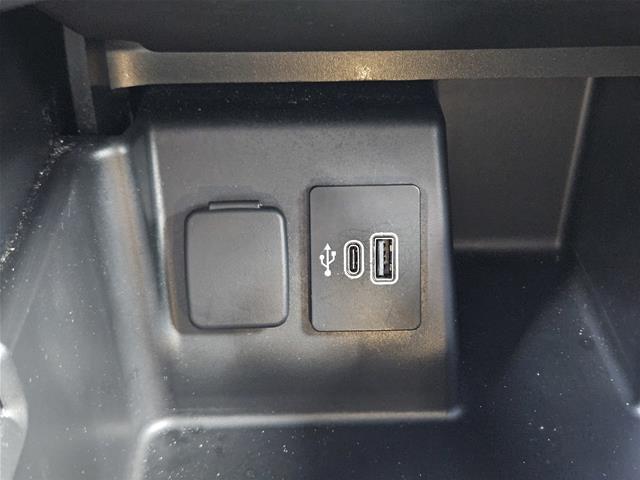 2025 Ford Explorer - $38,010