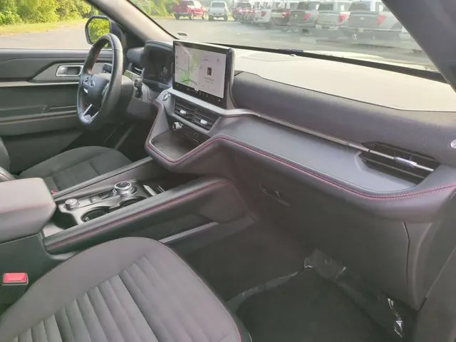 2025 Ford Explorer - $34,999