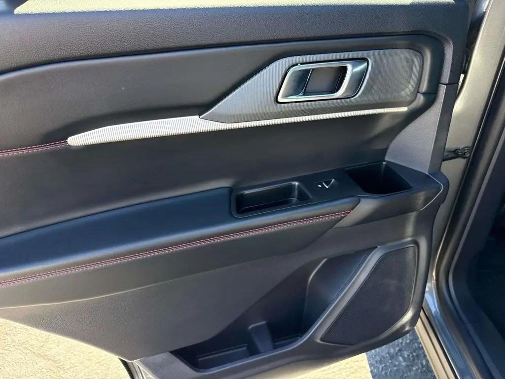 2026 Ford Explorer - $52,995