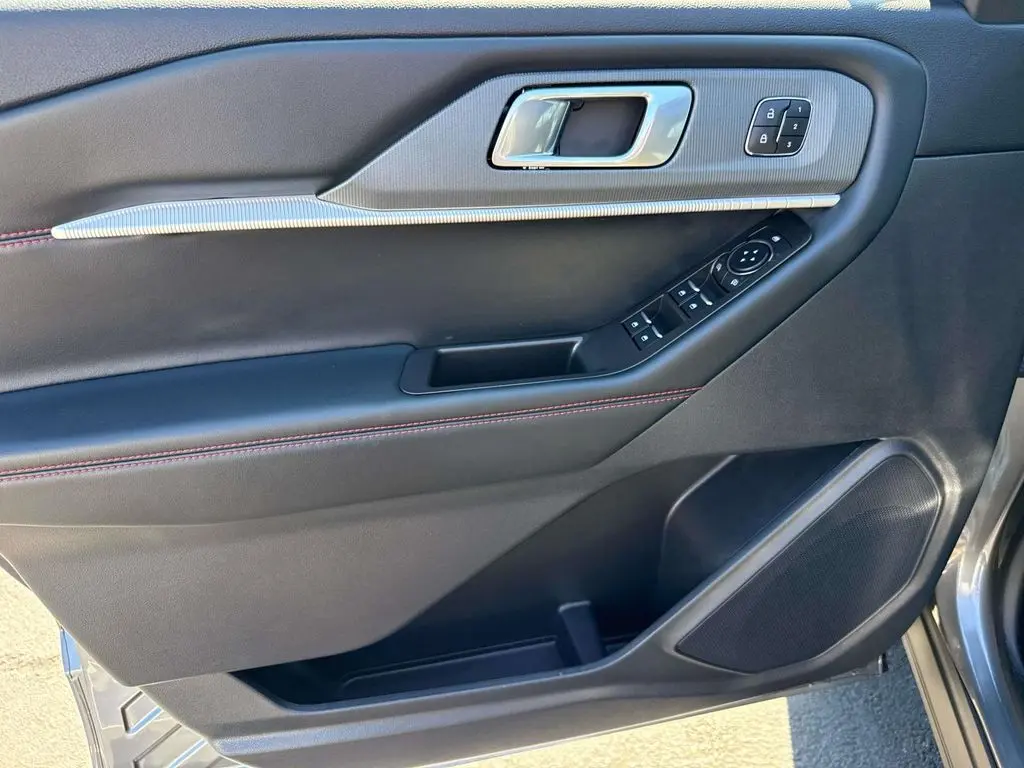 2026 Ford Explorer - $52,995