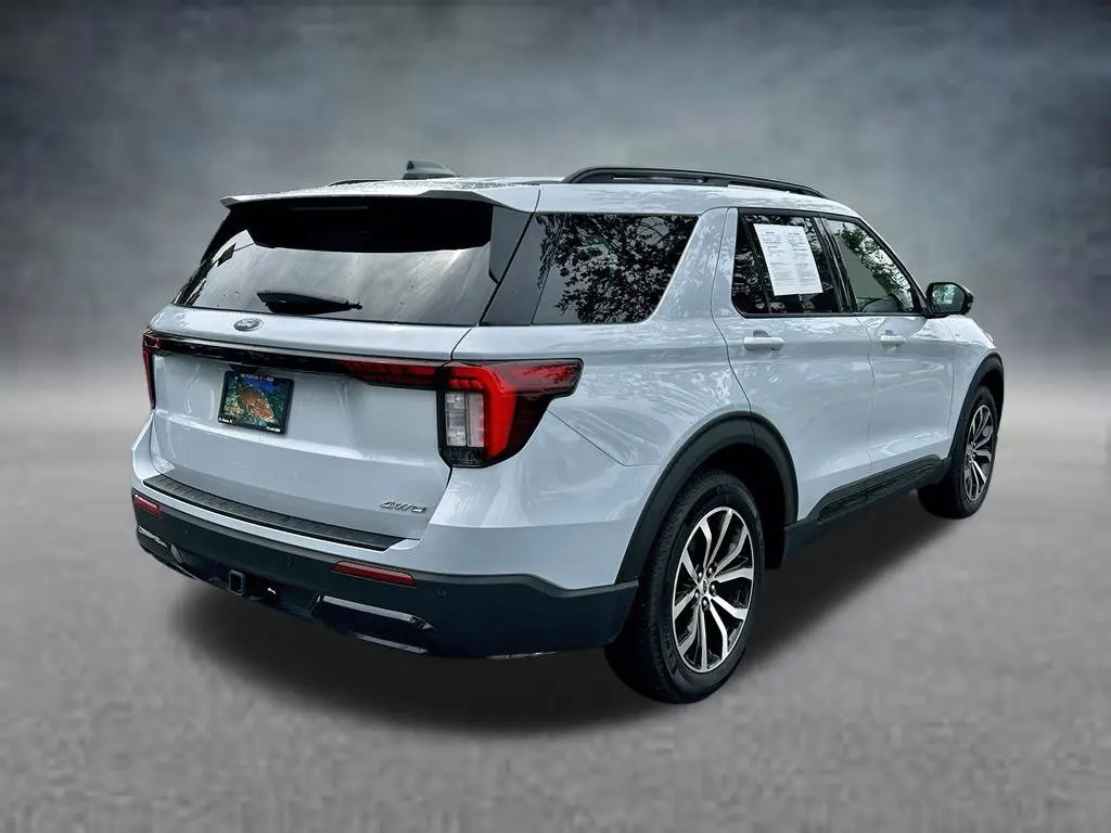 2026 Ford Explorer - $36,997