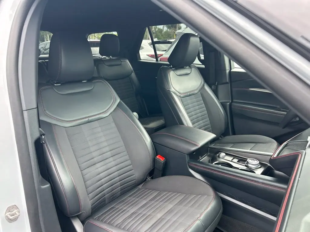 2026 Ford Explorer - $36,997