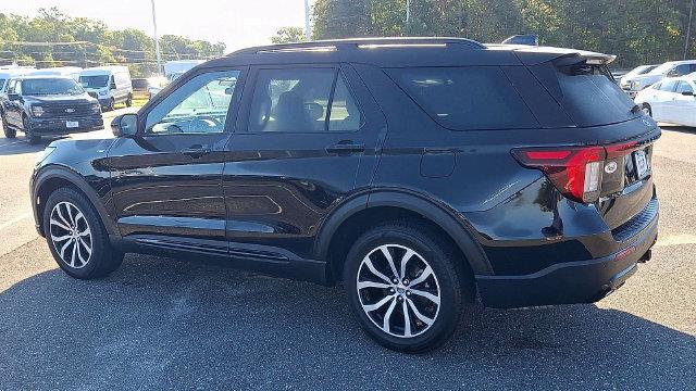 2026 Ford Explorer - $39,918