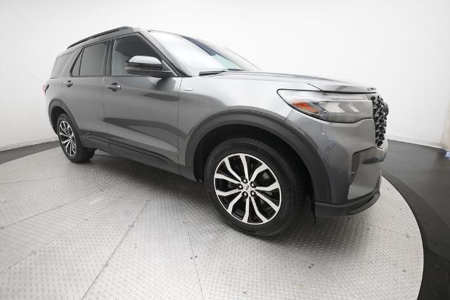 2026 Ford Explorer - $41,998