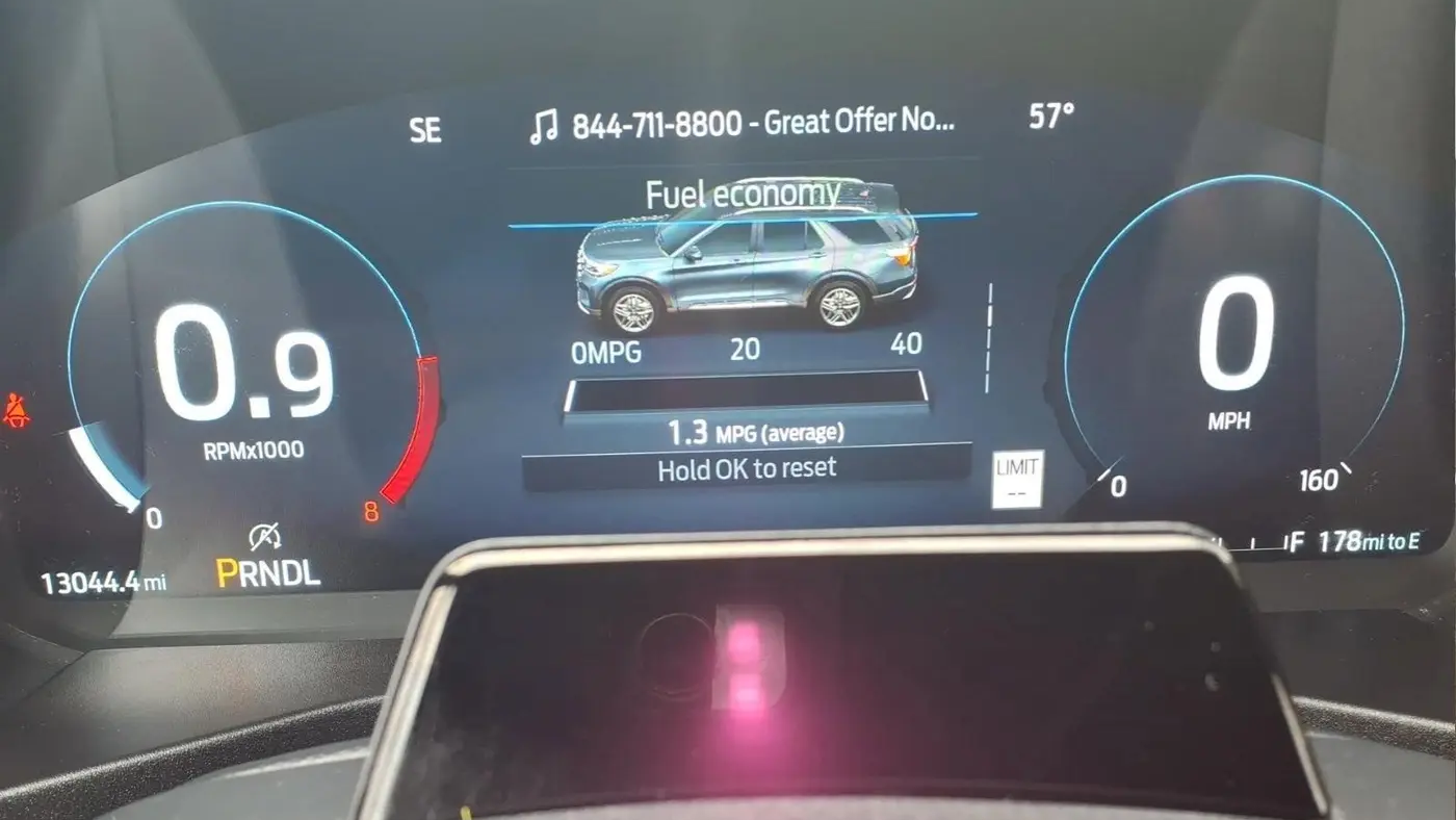 2025 Ford Explorer ST-Line